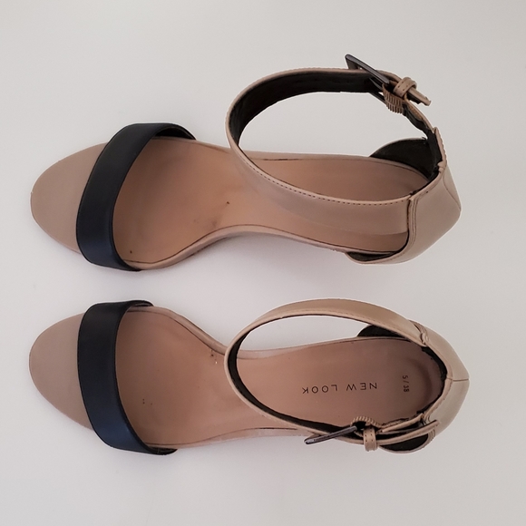 Color Block Wedge Heels - Picture 3 of 8